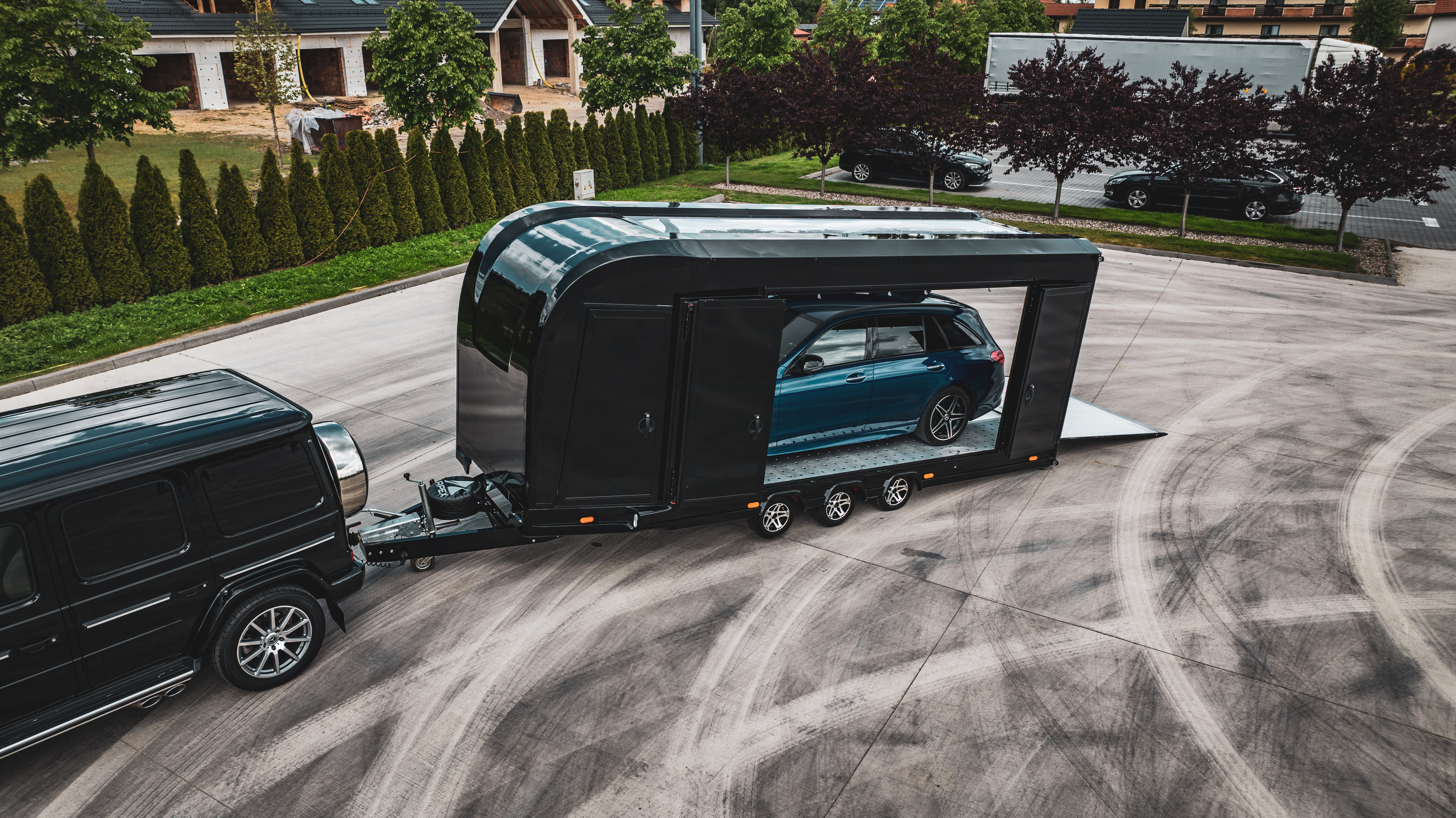 Ceres loaded with car